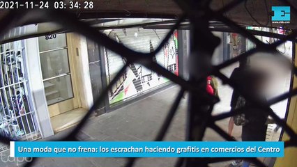 Una moda que no frena, los escrachan haciendo grafitis en comercios del Centro