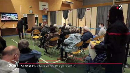 Covid-19 : une troisième dose de vaccin pour tous les adultes