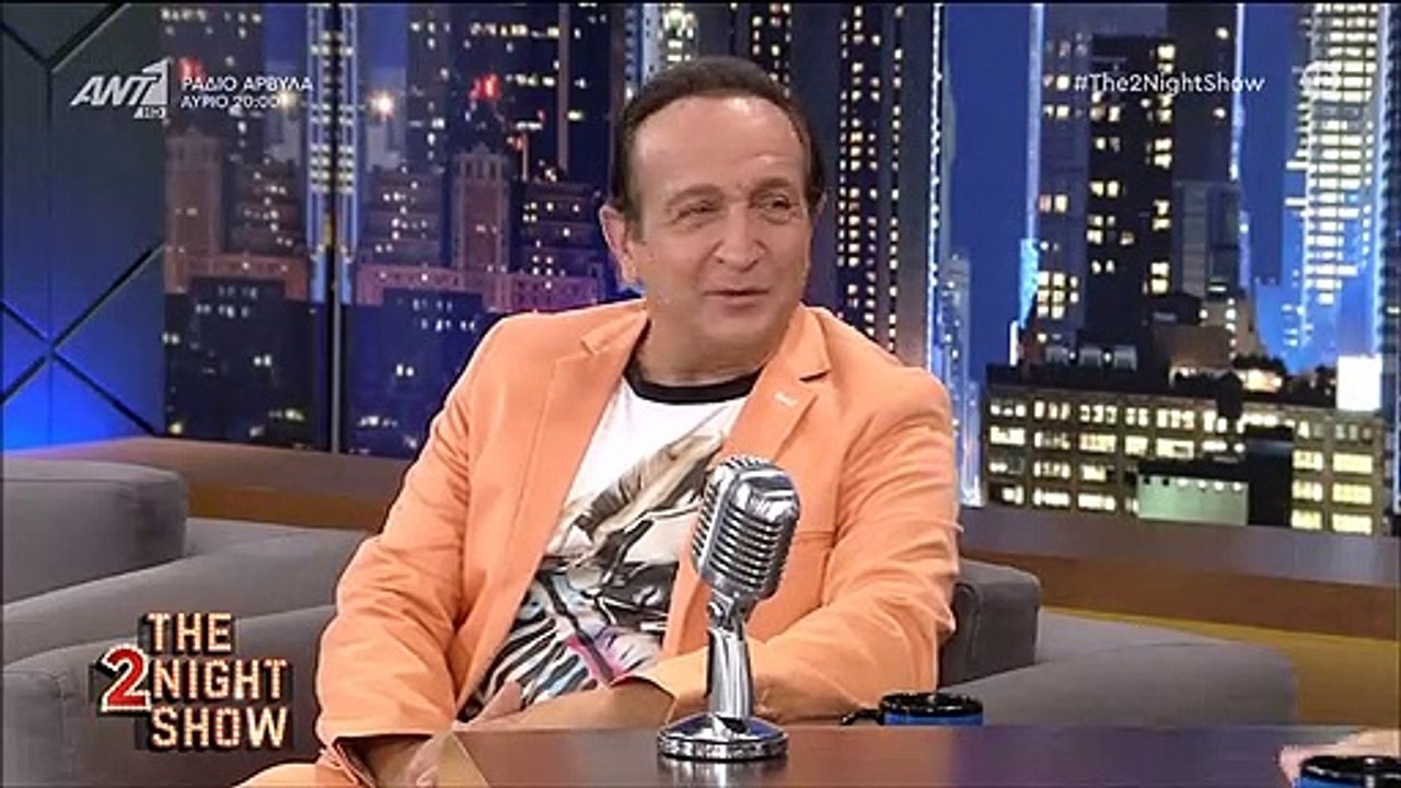The 2night show: Ο Αρναούτογλου τα είπε «έξω από τα δόντια» και ο Μπιμπίλας απάντησε: «Δεν πήραν τα μυαλά μου αέρα»