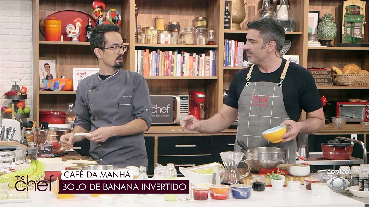 Bolo de banana invertido