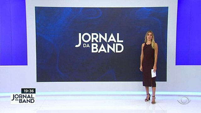 A taxa de transmissão voltou a acelerar no Brasil. Segundo o Imperial College, de Londres, o índice passou de 0,99 para 1,06.