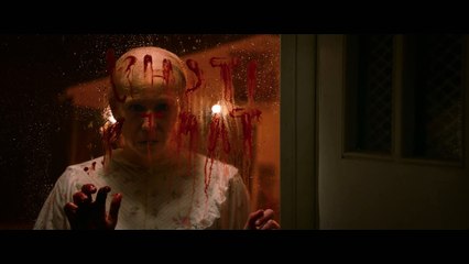 RESIDENT EVIL BIENVENUE À RACCOON CITY Film Extrait