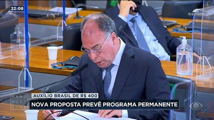 O líder do governo no Senado apresentou hoje uma nova versão do projeto que abre espaço no Orçamento para o Auxílio Brasil de 400 reais.