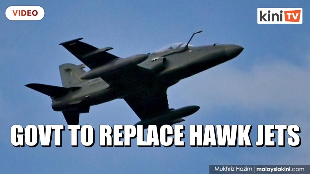 Hishammuddin: Govt planning to replace aging Hawk light combat jets