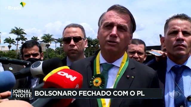 Segue travada a escolha tucana do pré-candidato à presidência. Enquanto isso, Bolsonaro já está com destino carimbado. Veja as movimentações pré-eleitorais.