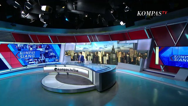 Banjir di Pekalongan Mulai Surut, Warga Mulai Bersihkan Rumah dari Sisa Lumpur dan Sampah