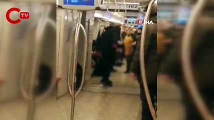 İstanbul metrosunda bıçaklı saldırgan kadınları tehdit etti