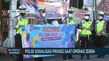 Polisi Sosialisasi Protokol Kesehatan saat Operasi Zebra