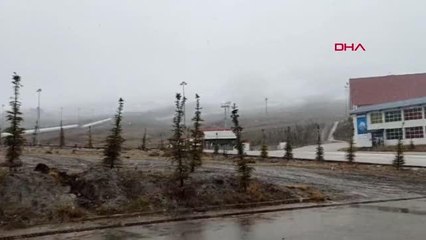 SİVAS'TA KAR YAĞIŞI ETKİLİ OLMAYA BAŞLADI