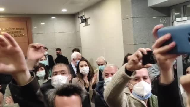 Son dakika haberi: Tiyatrocu Genco Erkal, Cumhurbaşkanı'na hakaret suçundan hakim karşısına çıktı