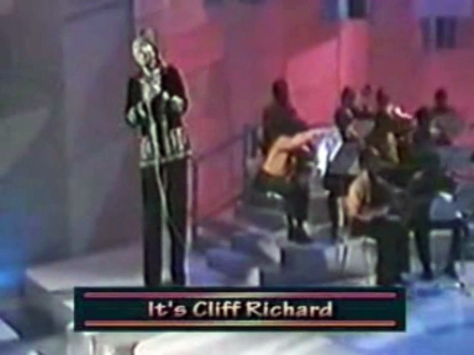 THE LOVE I LOST by Cliff Richard - live TV performance 1974