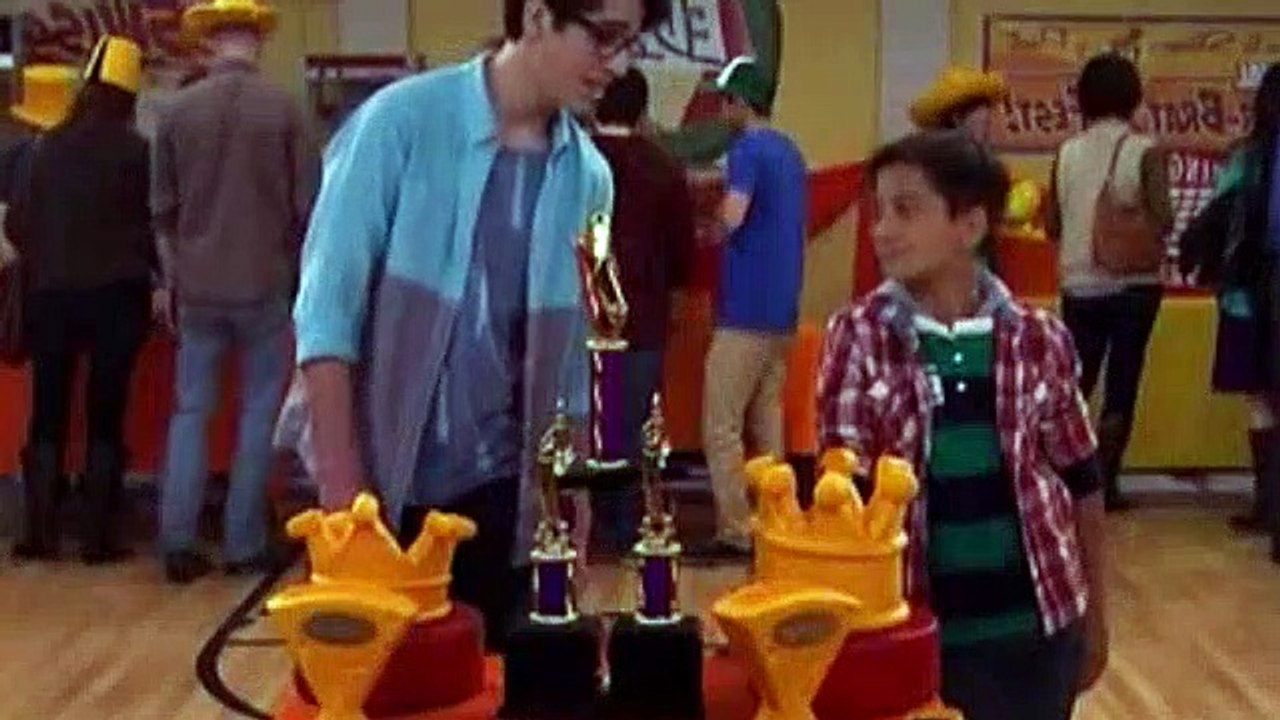 Liv And Maddie Season 2 Episode 1 - Premiere-a-Rooney