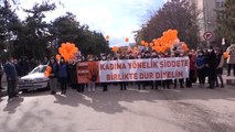 KIRIKKALE - Kadına yönelik şiddete karşı yürüyüş düzenlendi