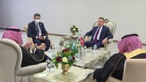 Cumhurbaşkanı Yardımcısı Oktay, Suudi Arabistan Ticaret Bakanı Kasabi'yi kabul etti