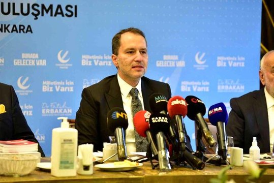 Son dakika haber: Yeniden Refah Partisi Lideri Erbakan: İnşallah seçimlerde bir büyük sürpriz daha yapacağız