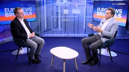 Comissão Europeia aperta cerco a propaganda política