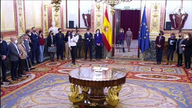 Los grupos parlamentarios renuevan el pacto de violencia machista