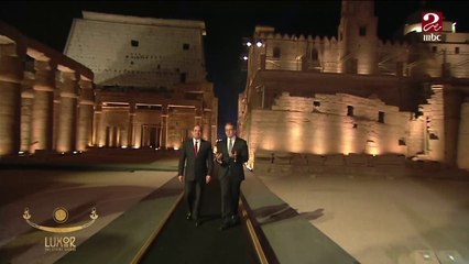 وزير السياحة والآثار للرئيس عبد الفتاح السيسي: هذه اللوحة هي سر الحضارة المصرية القديمة