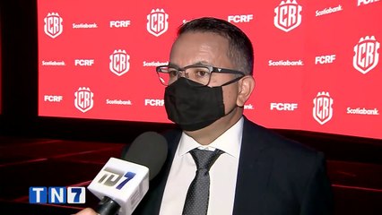 td7-villalobos-afirma-que-suarez-es-unico-responsable-de-alineaciones-de-la-sele-251121