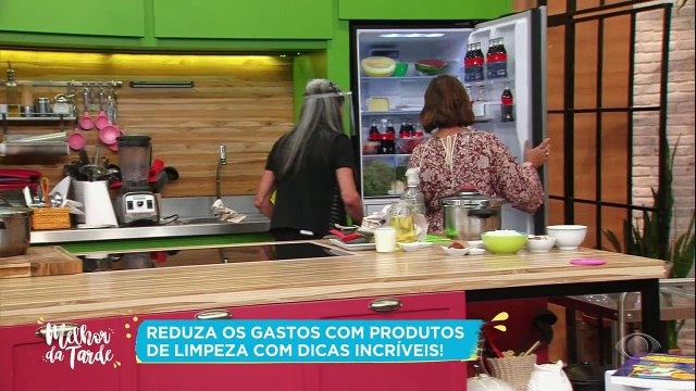 Antes de investir em produtos com valores exorbitantes, confira dica da especialista com dois itens versáteis para a limpeza.