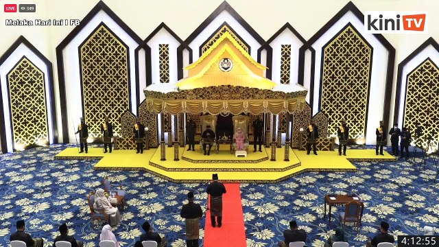 LIVE: Barisan exco Melaka angkat sumpah jawatan (4)