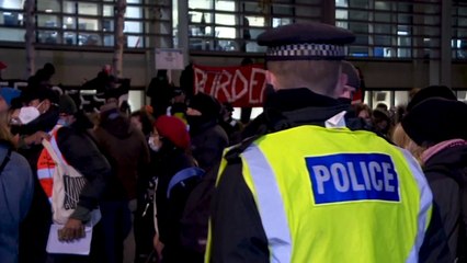 Επιστολή Τζόνσον σε Μακρόν για το μεταναστευτικό