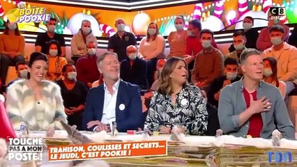 Delphine wespiser en couple avec un strip teaser, elle monte le ton