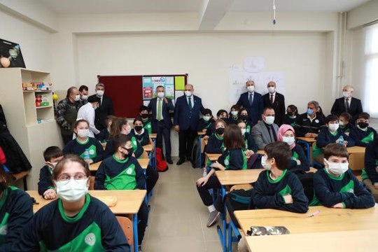 Son dakika haberi... Çaykur Rizespor Başkanı Kıran: Çocuklar Rizespor sevdası ile büyüsün istiyoruz