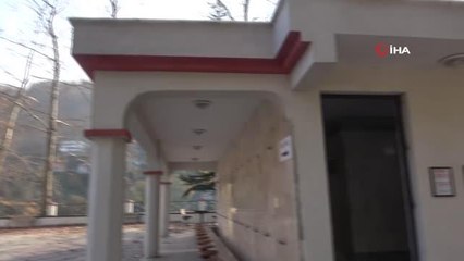 Caminin muslukları 8 ayda ikinci kez çalındı