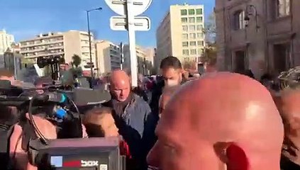 Zemmour au panier : Le futur candidat d'extrême droite entame sa visite de deux jours à Marseille