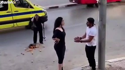 Une scène très bizarre digne d'un film