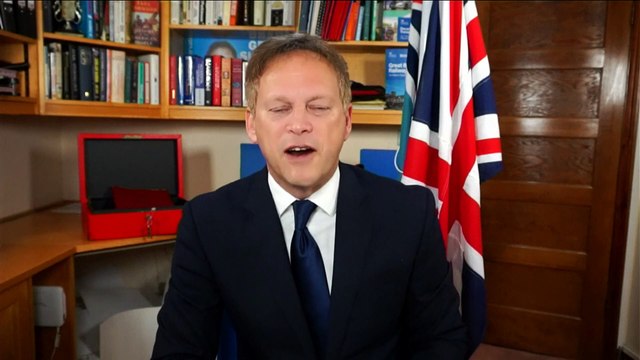 Новый и опасный омикрон: ЕС вводит ограничения на въезд из стран юга Африки