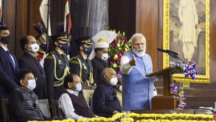 Shatak: PM takes swipe at opposition on Samvidhan Diwas