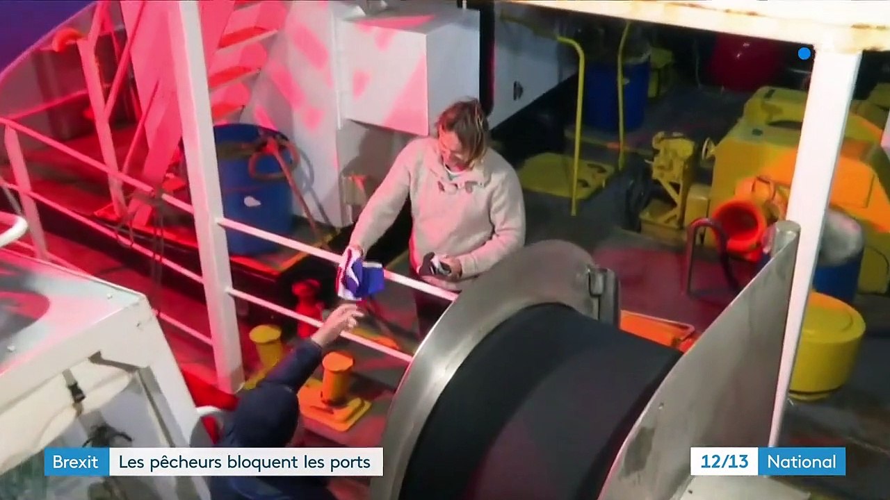 Brexit : les pêcheurs français sont en colère et bloquent les ports