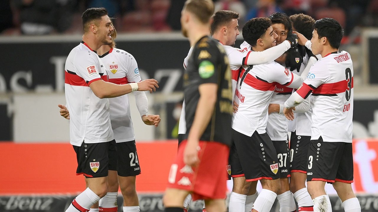 Stuttgart v Mainz