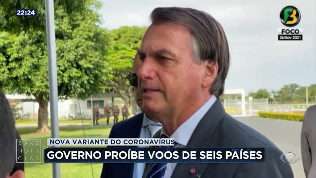 O governo anunciou agora à noite que vai proibir a entrada de viajantes vindos de países da África, por causa da nova variante do coronavírus.