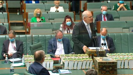 Federal government endures chaotic week in Parliament