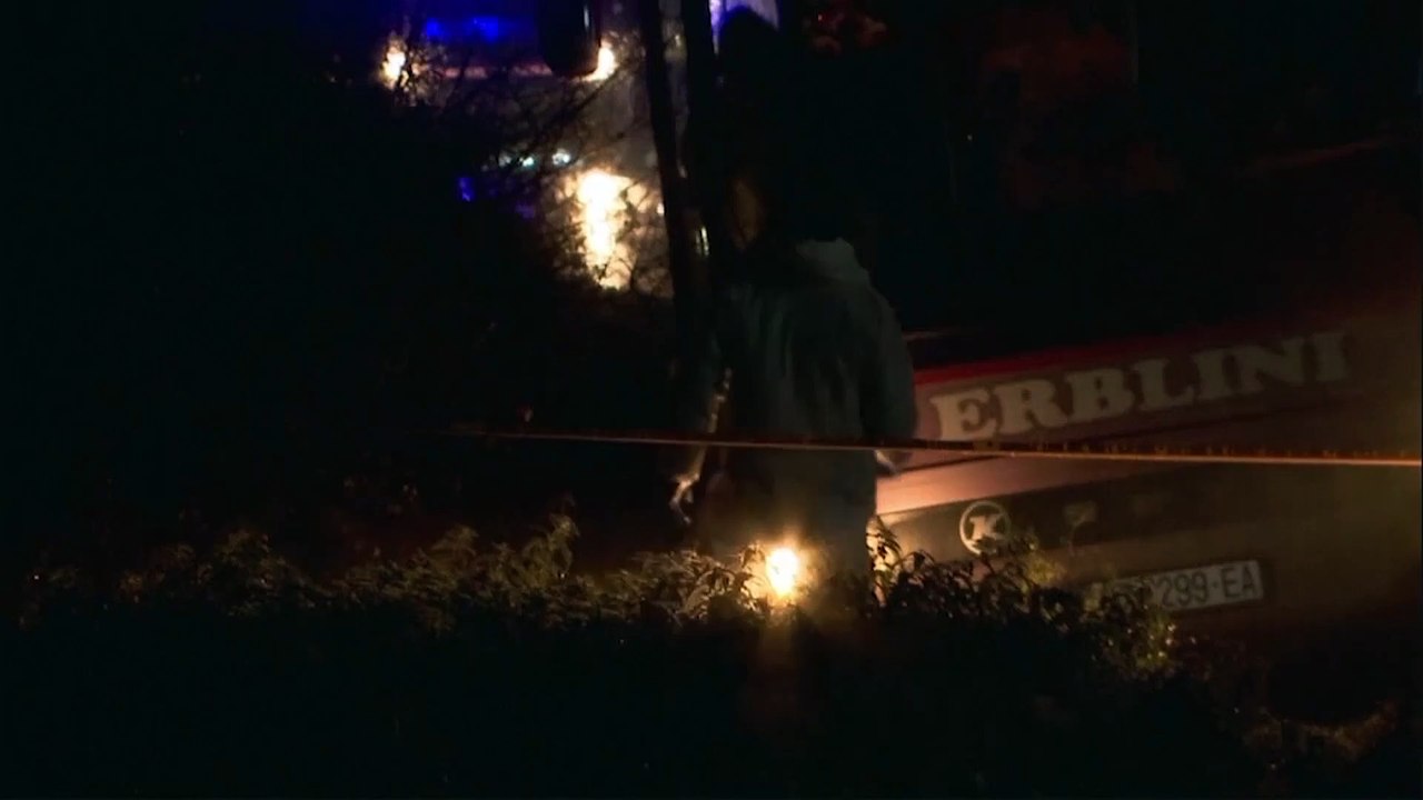 Bus-Attacke im Kosovo: Vermummter erschießt zwei Jugendliche und Fahrer