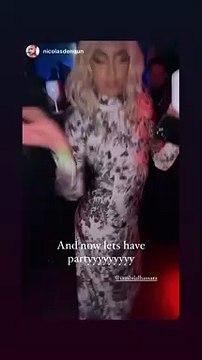 Bilal Hassani à la finale de Danse avec les stars le 26 novembre 2021