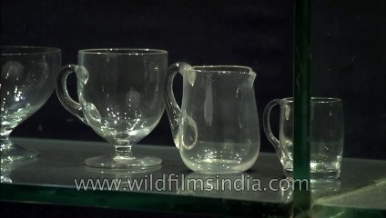 Antique Crockery from Britain on display at President's museum in India