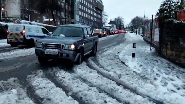 Storm Arwen Sheffield: Heavy snow causes traffic chaos, events cancelled 