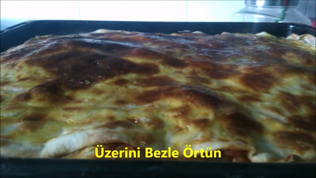 Kabaklı Sebzeli Börek Tarifi (Göçmen Böreği) Nasıl Yapılır ?