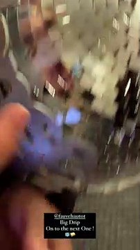 Je t'aime tant.. : Tayc déclare son amour à Fauve Hautot, son compagnon Jules réagit