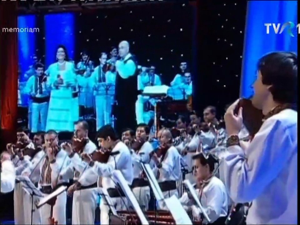 Irina Loghin si Benone Sinulescu - Cine bate seara la fereastra mea (Spectacol aniversar Benone Sinulescu 2011)