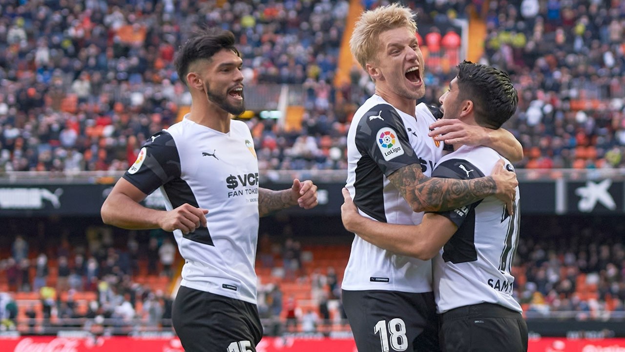 Valencia v Rayo Vallecano