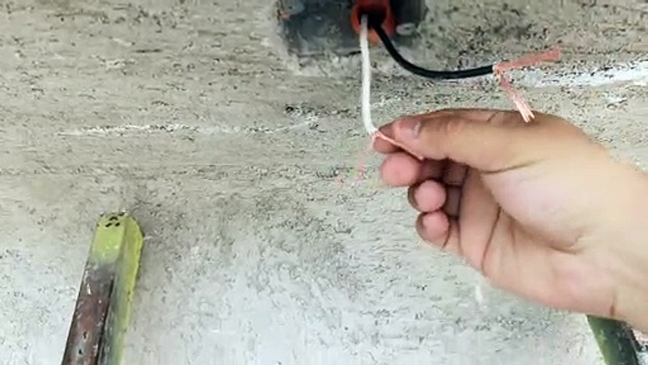 Cómo conectar socket de porcelana - Vídeo Dailymotion