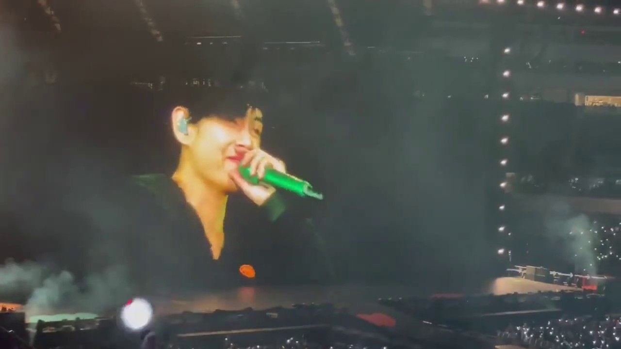 Taehyung-"sorry army, sorry bts Holy Shit! Damn! TAE full ENG speech to army at sofi stadium LA