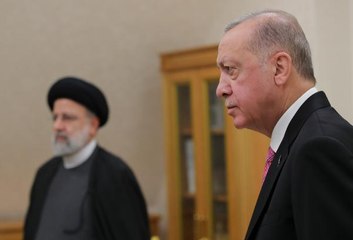 Cumhurbaşkanı Erdoğan, İranlı mevkidaşı Reisi ile görüştü