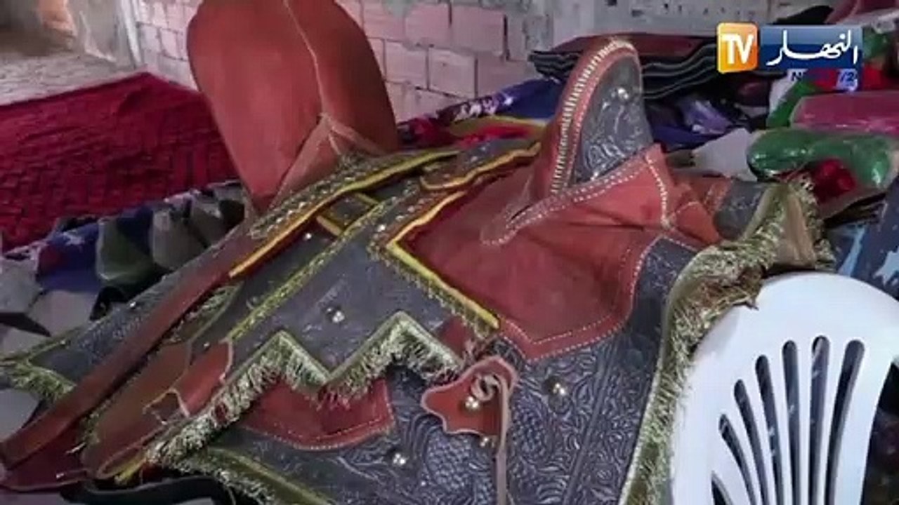 غليزان ..صناعة السروج  حرفة الأجداد يحافظ عليها ناصر من الزوال والإندثار
