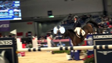 Cayetano Martínez de Irujo sufre una aparatosa caída